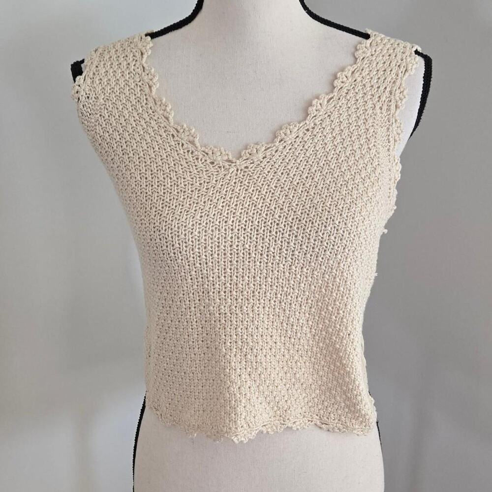 Cream crochet knit polyester crop top with lace trim  small